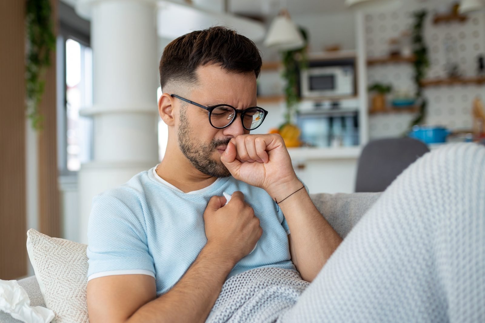 ¿Por qué me duele la cabeza al dejar la nicotina?